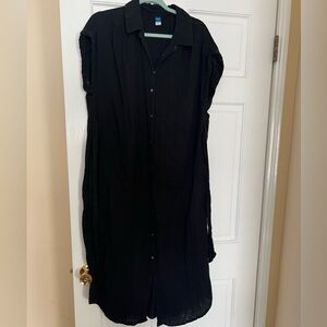 Black Old Navy Maternity Dress with functional buttons and tie